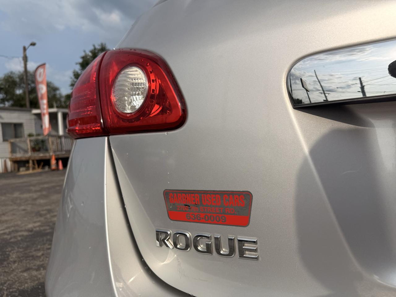 Nissan Rogue AWD 4dr SV 2011