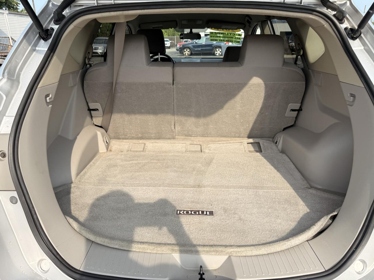 Nissan Rogue AWD 4dr SV 2011