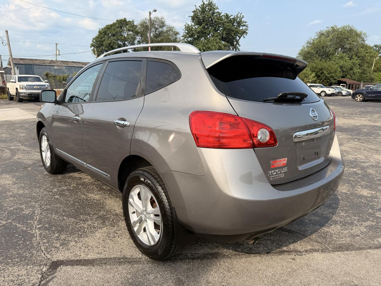 Nissan Rogue Select FWD 4dr S 2015