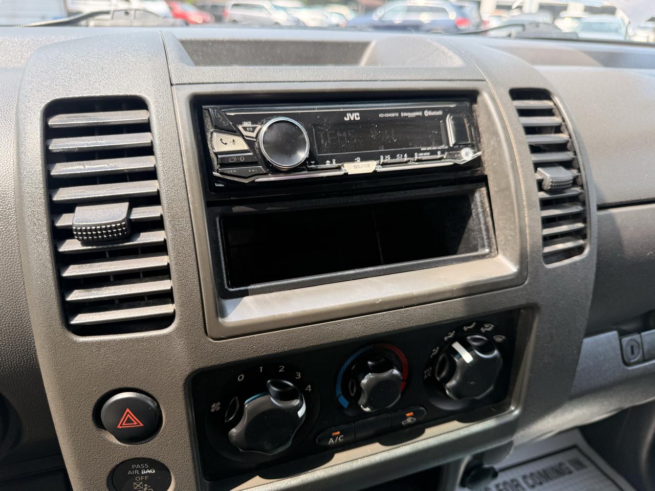 Nissan Frontier 2WD King Cab I4 Auto SE 2008