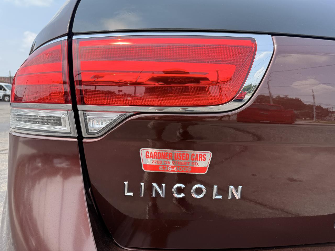 Lincoln MKX AWD 4dr 2012