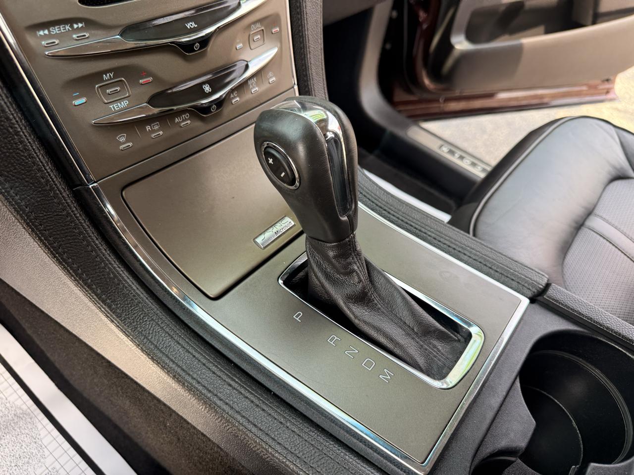 Lincoln MKX AWD 4dr 2012