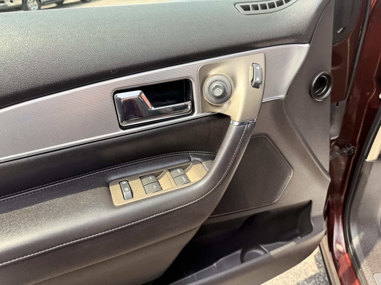 Lincoln MKX AWD 4dr 2012