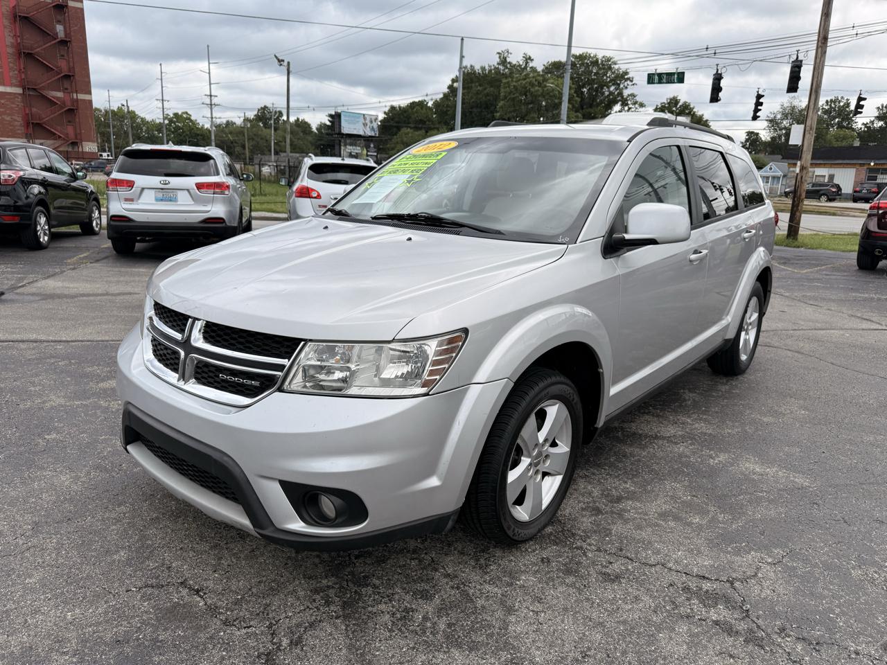 Dodge Journey FWD 4dr SXT 2012