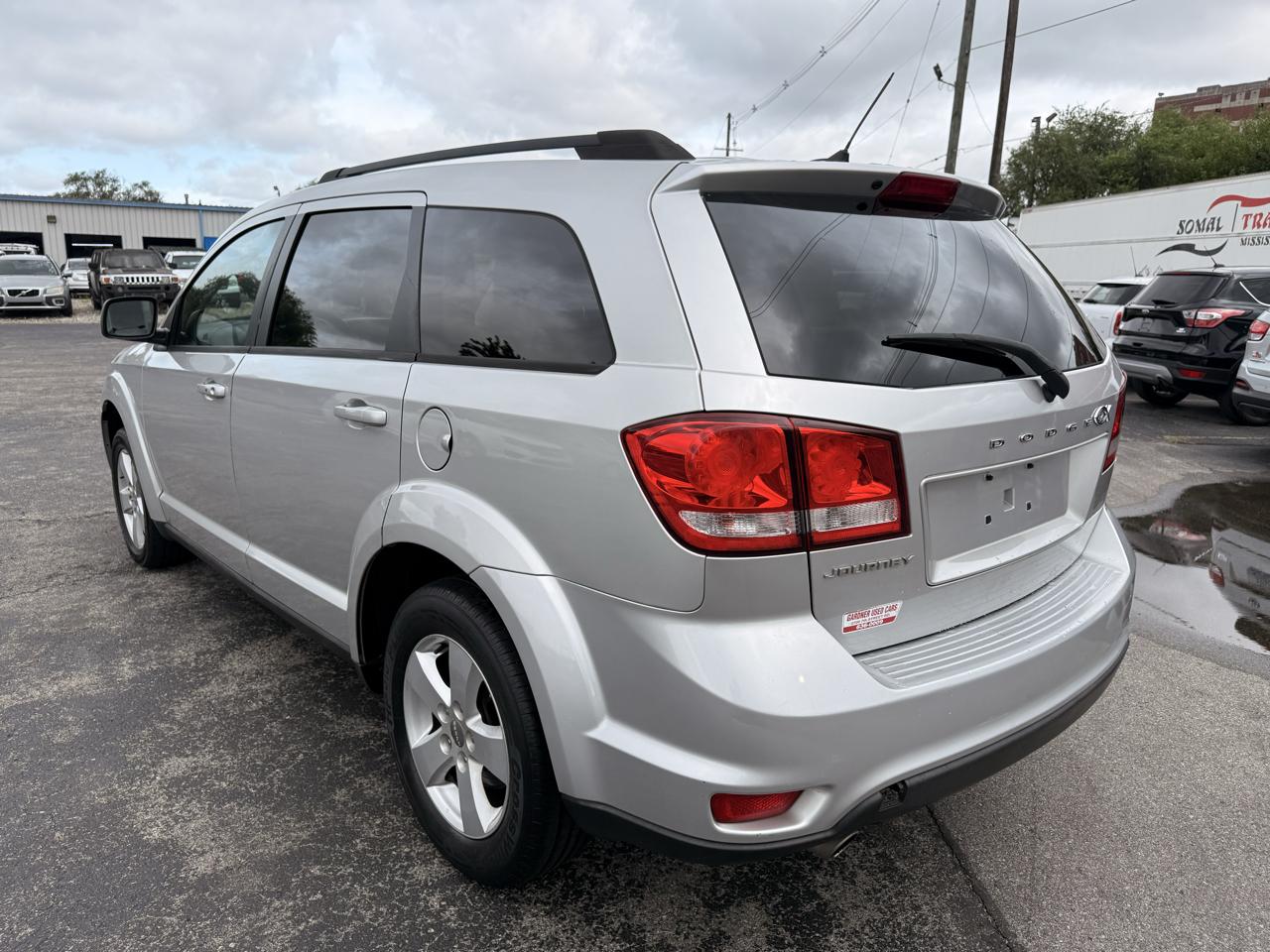 Dodge Journey FWD 4dr SXT 2012