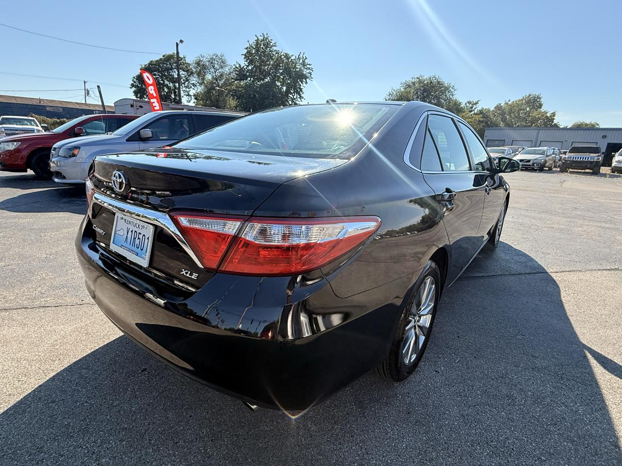 Toyota Camry 4dr Sdn I4 Auto SE w/Special Edition Pkg (Natl) 2016