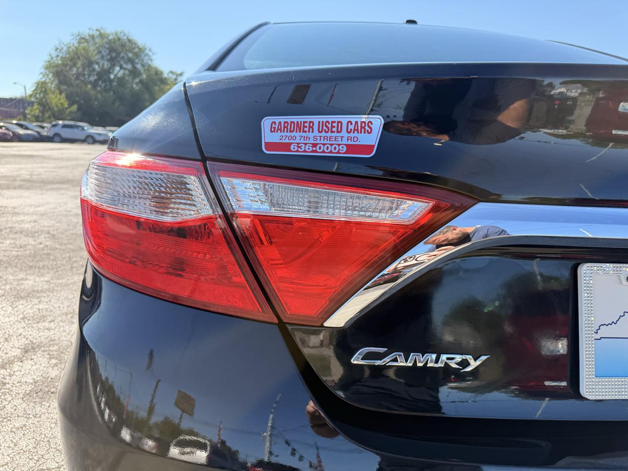 Toyota Camry 4dr Sdn I4 Auto SE w/Special Edition Pkg (Natl) 2016