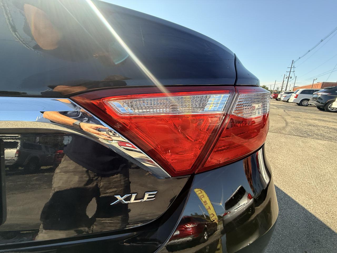 Toyota Camry 4dr Sdn I4 Auto SE w/Special Edition Pkg (Natl) 2016