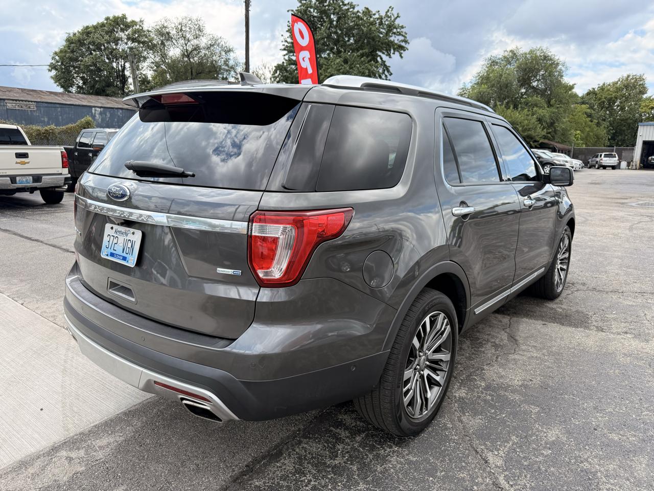Ford Explorer 4WD 4dr Platinum 2016