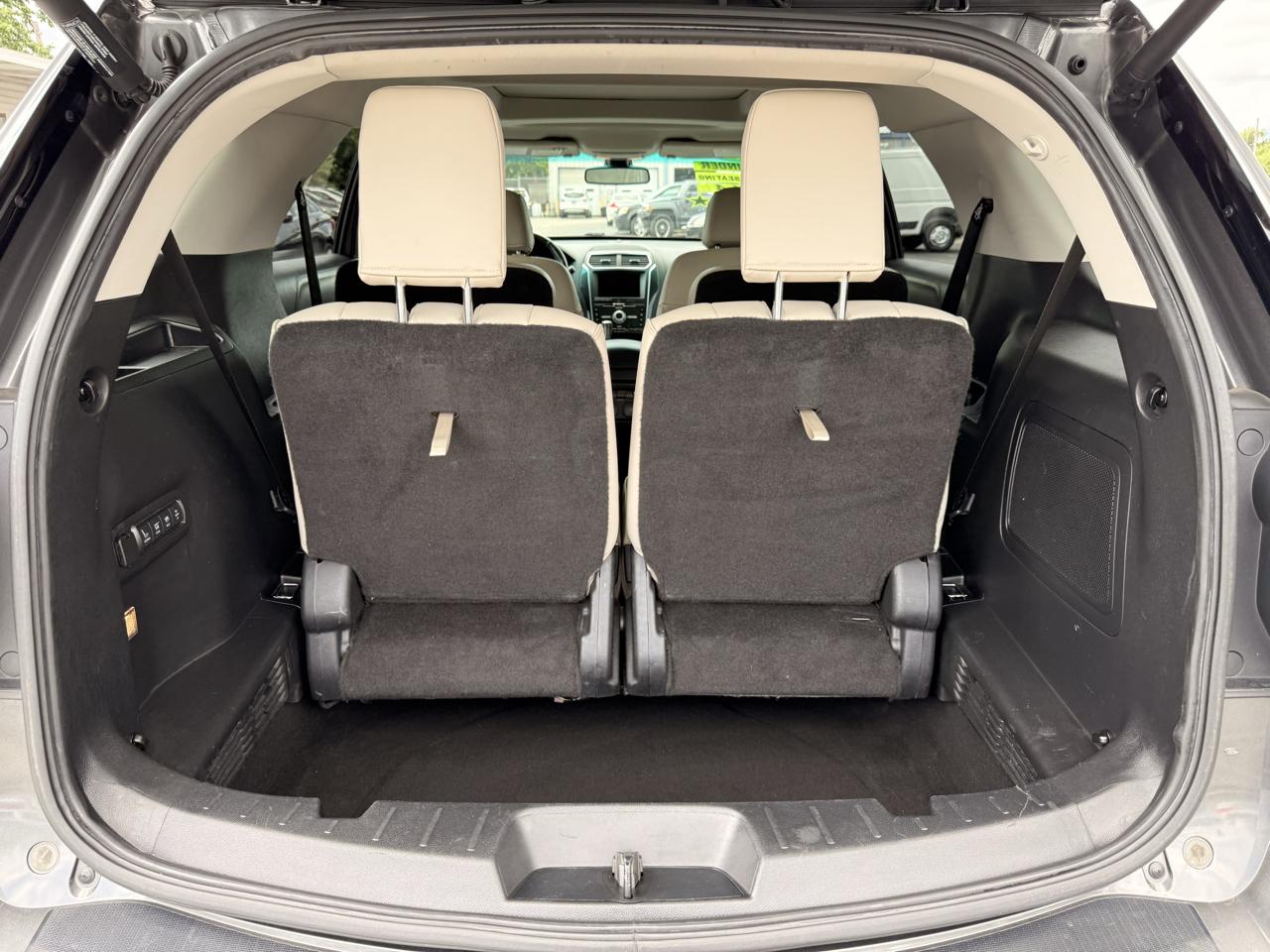 Ford Explorer 4WD 4dr Platinum 2016