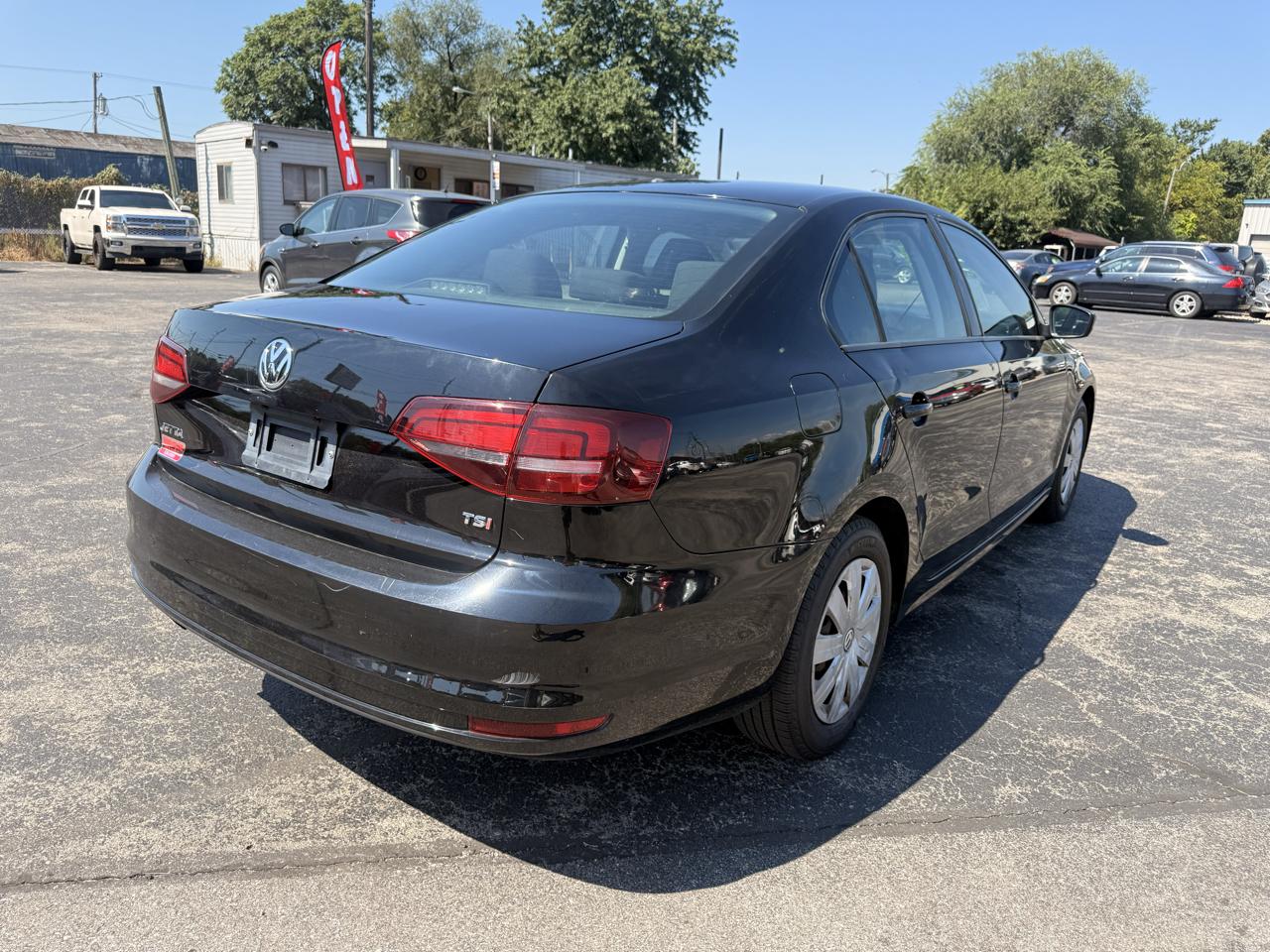 Volkswagen Jetta Sedan 4dr Auto 1.4T S 2016
