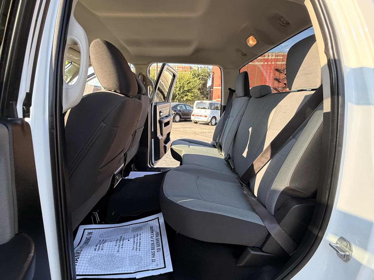 RAM 1500 Classic SLT Crew Cab SWB 4WD 2021