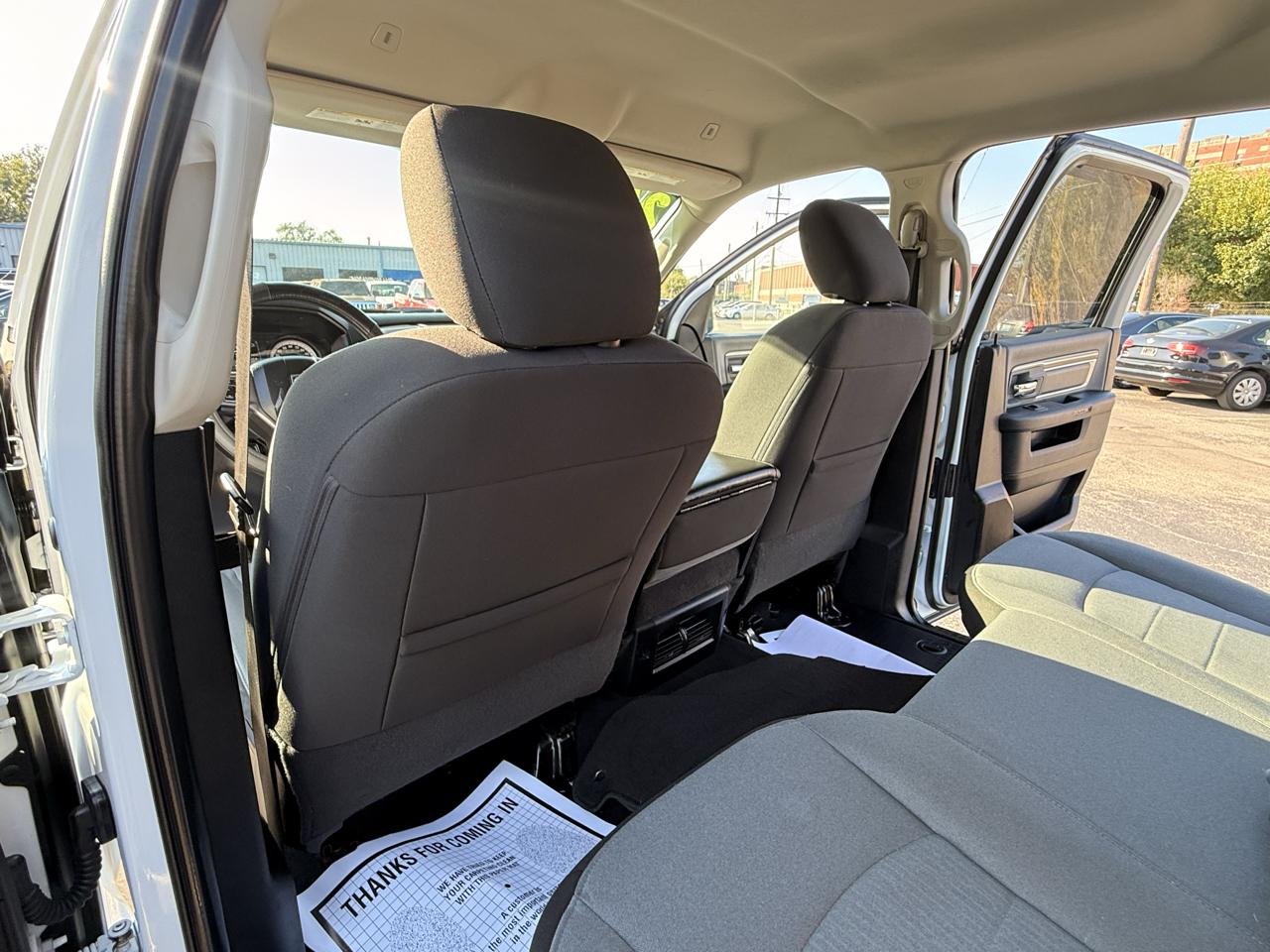 RAM 1500 Classic SLT Crew Cab SWB 4WD 2021