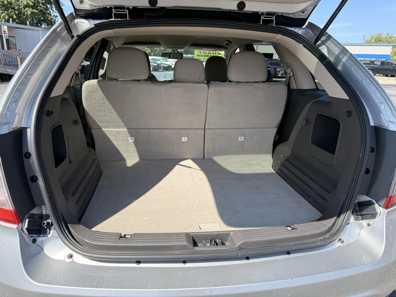 Ford Edge 4dr SE FWD 2011