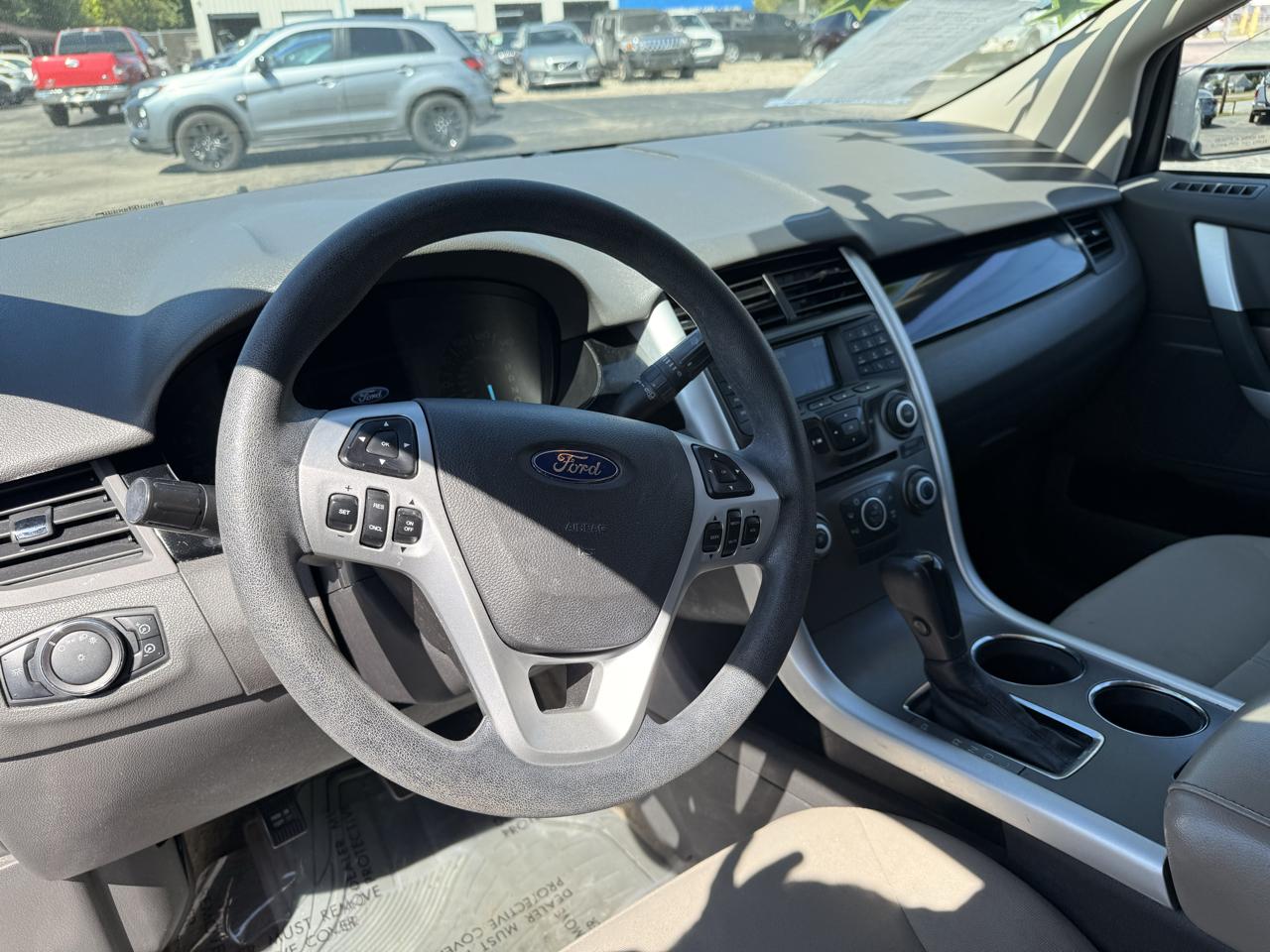 Ford Edge 4dr SE FWD 2011