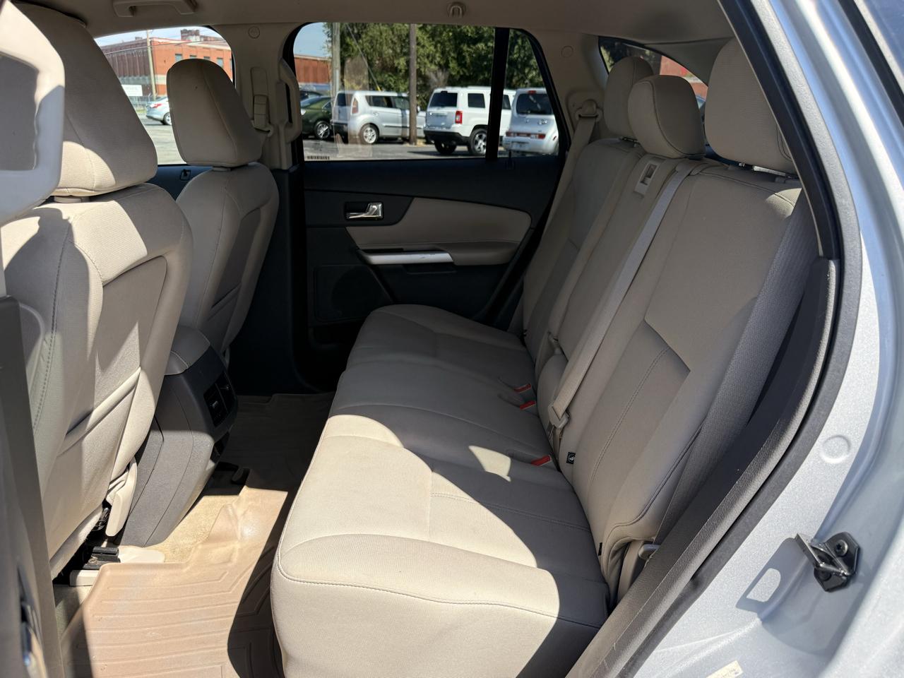 Ford Edge 4dr SE FWD 2011