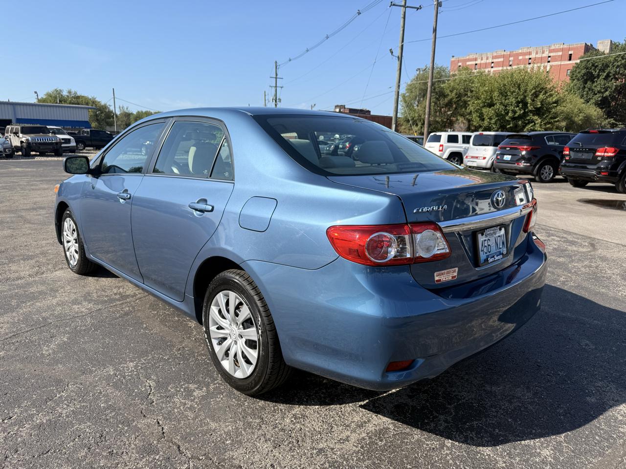 Toyota Corolla 4dr Sdn Auto LE Special Edition (Natl) 2013