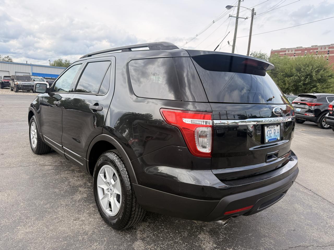 Ford Explorer FWD 4dr Base 2014