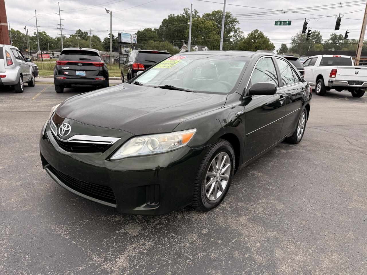 Toyota Camry Hybrid 4dr Sdn (Natl) 2011