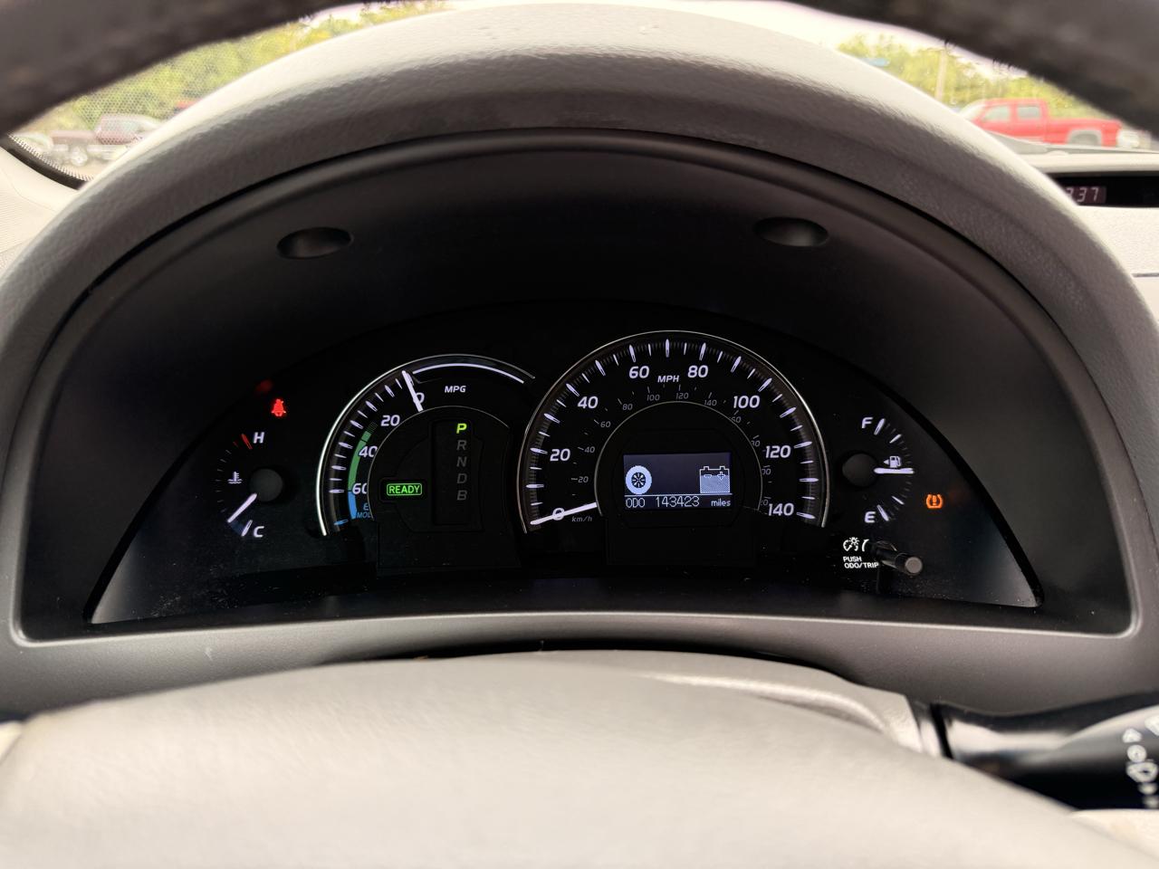 Toyota Camry Hybrid 4dr Sdn (Natl) 2011
