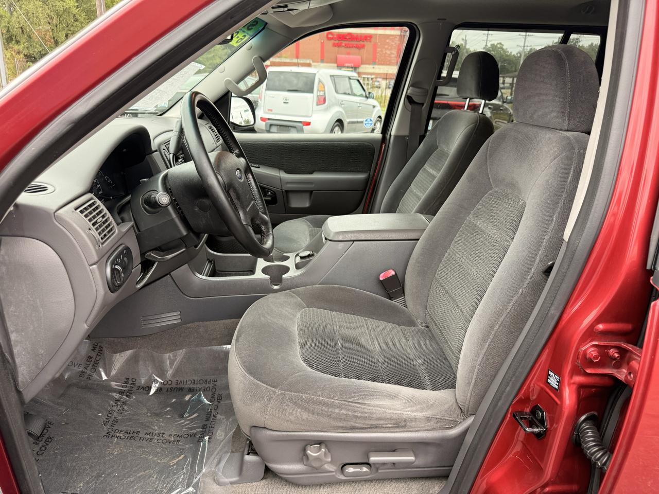Ford Explorer 4dr 114" WB XLT 2002