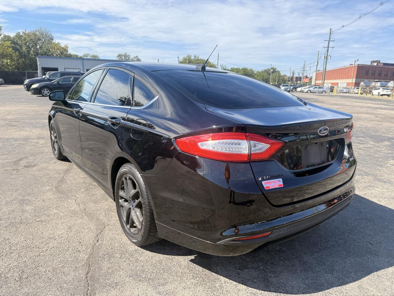 Ford Fusion 4dr Sdn SE FWD 2016