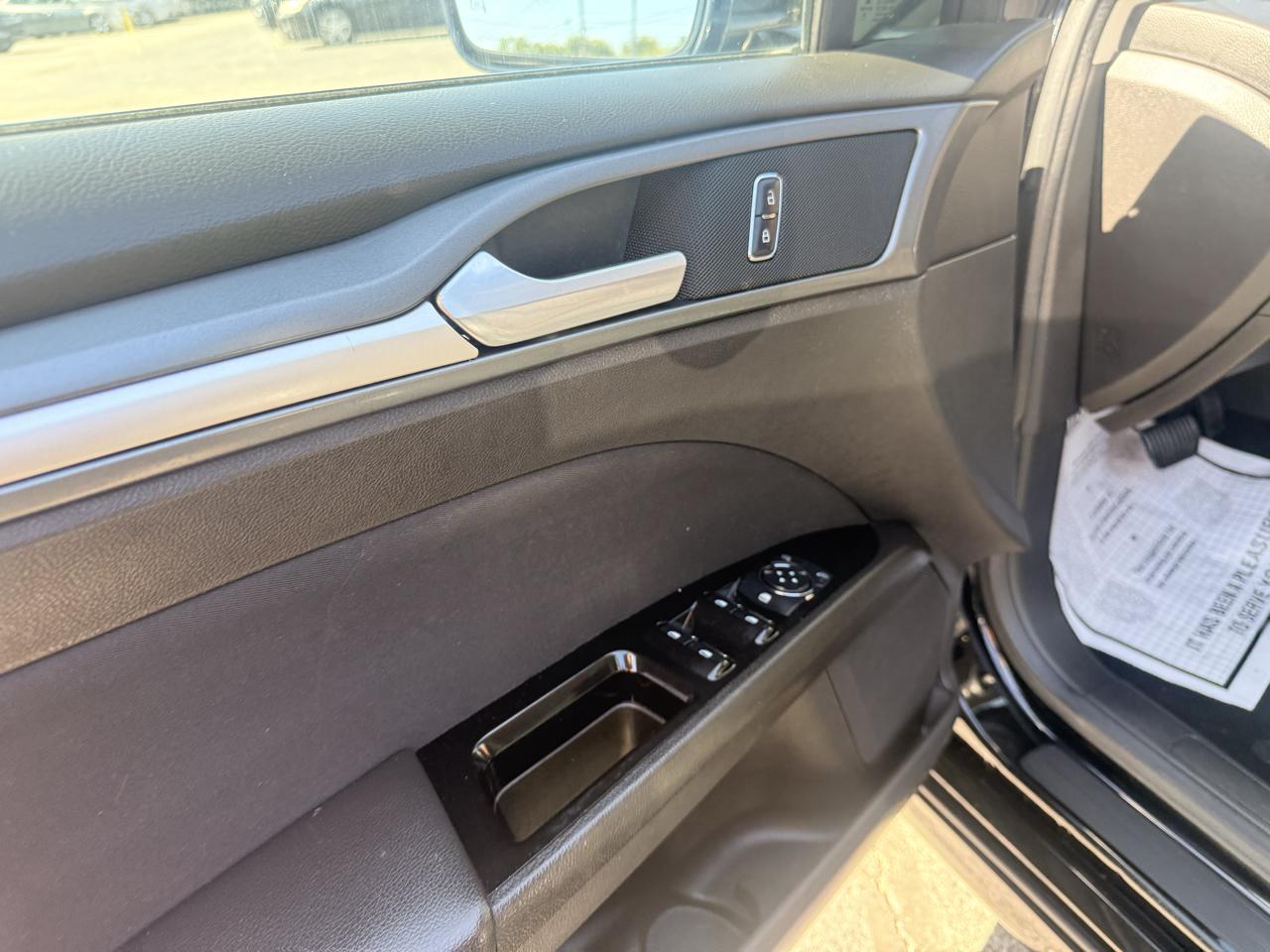 Ford Fusion 4dr Sdn SE FWD 2016