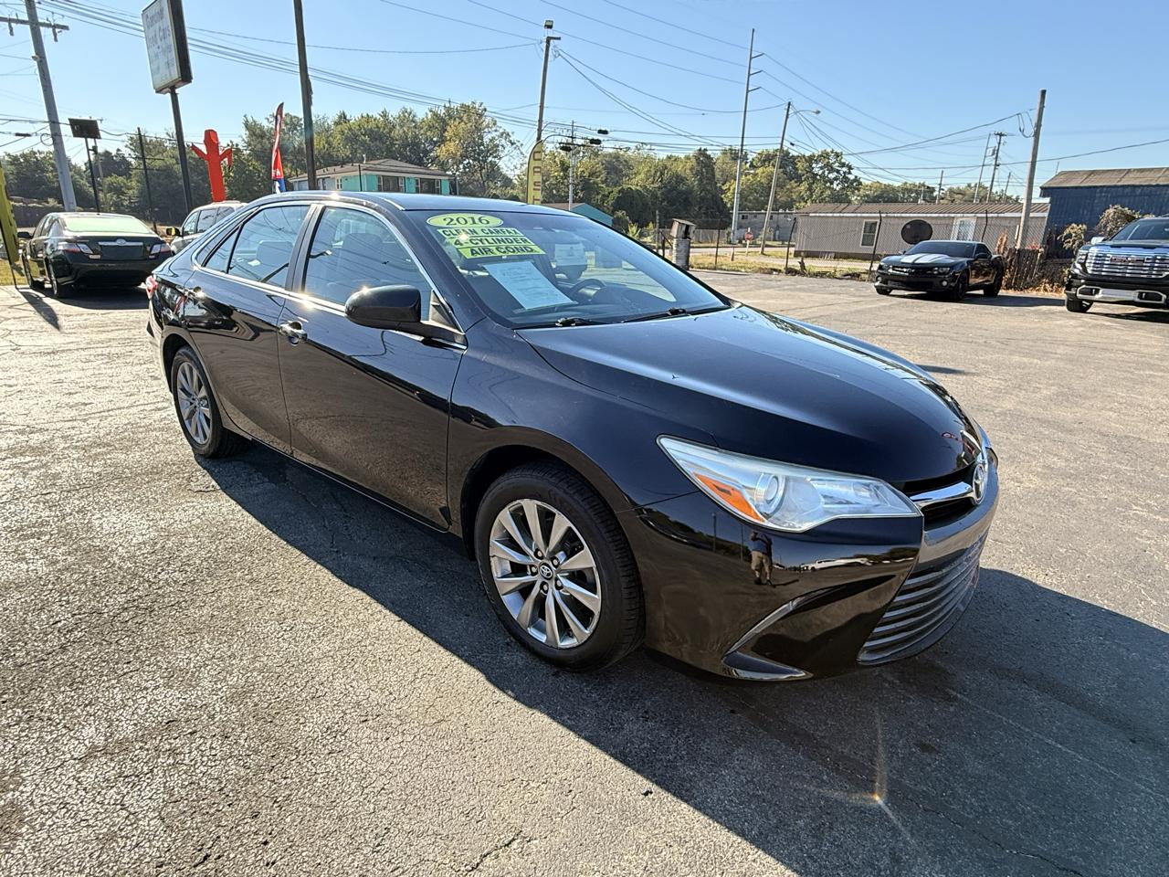 2016 Toyota Camry 4dr Sdn I4 Auto SE w/Special Edition Pkg (Natl)