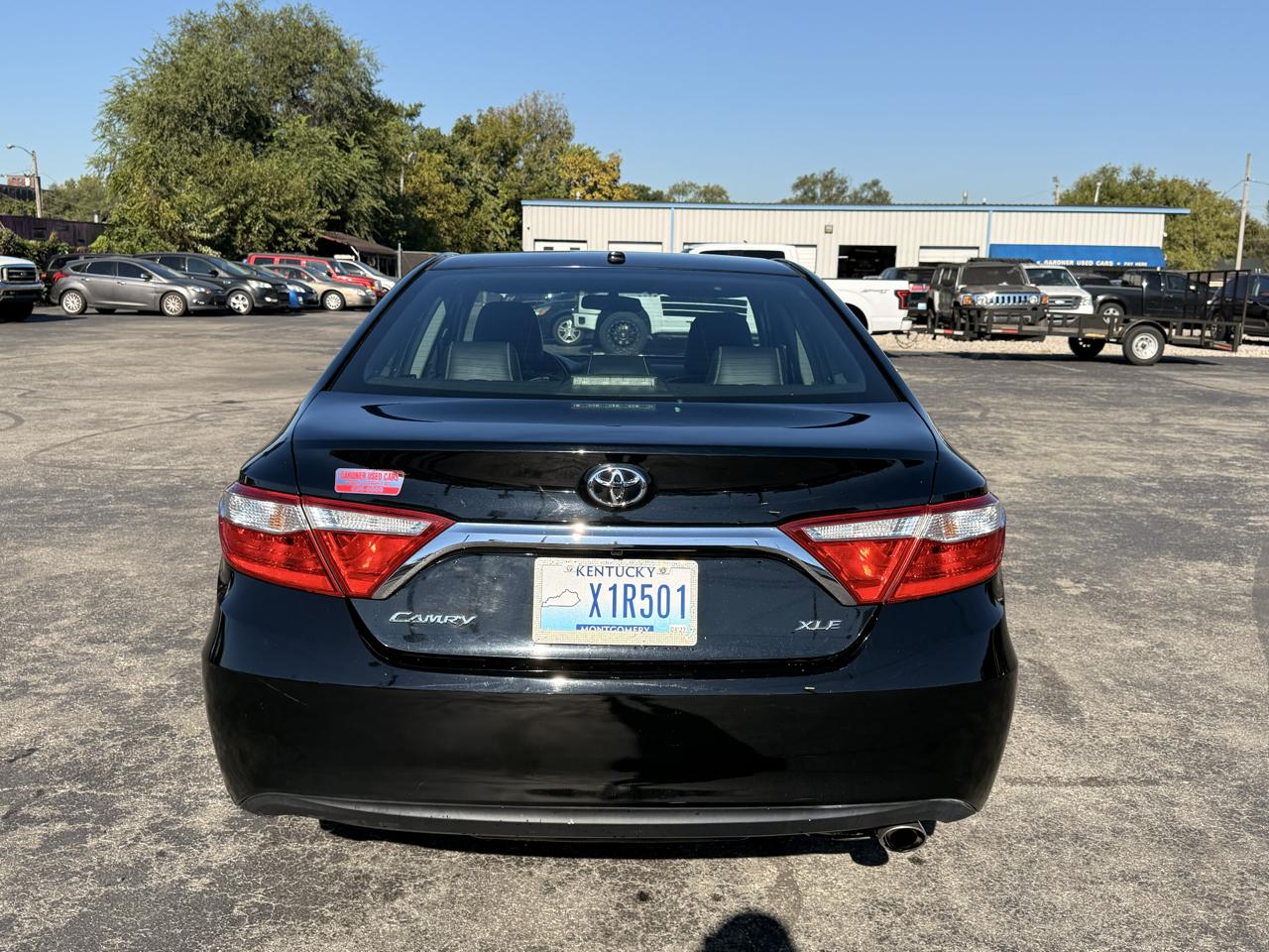 Toyota Camry 4dr Sdn I4 Auto SE w/Special Edition Pkg (Natl) 2016