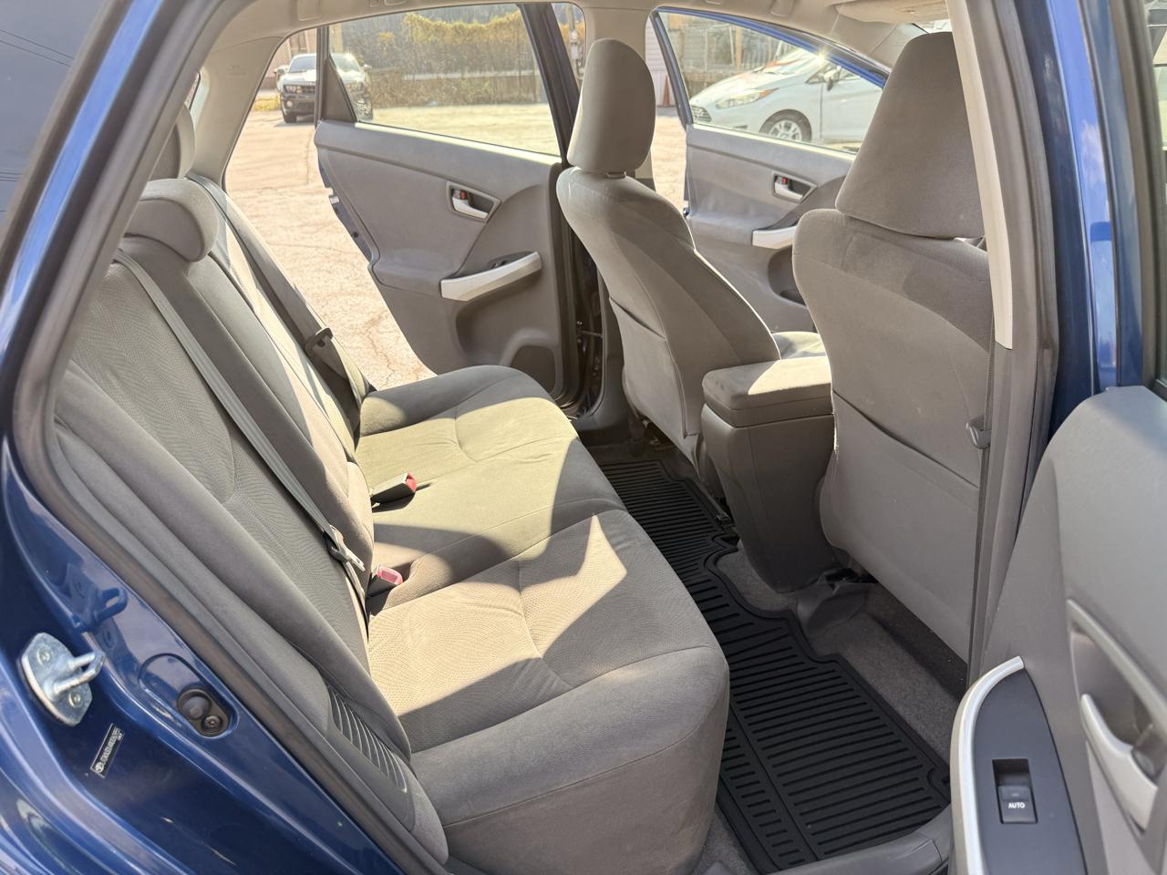 Toyota Prius 5dr HB III (Natl) 2010