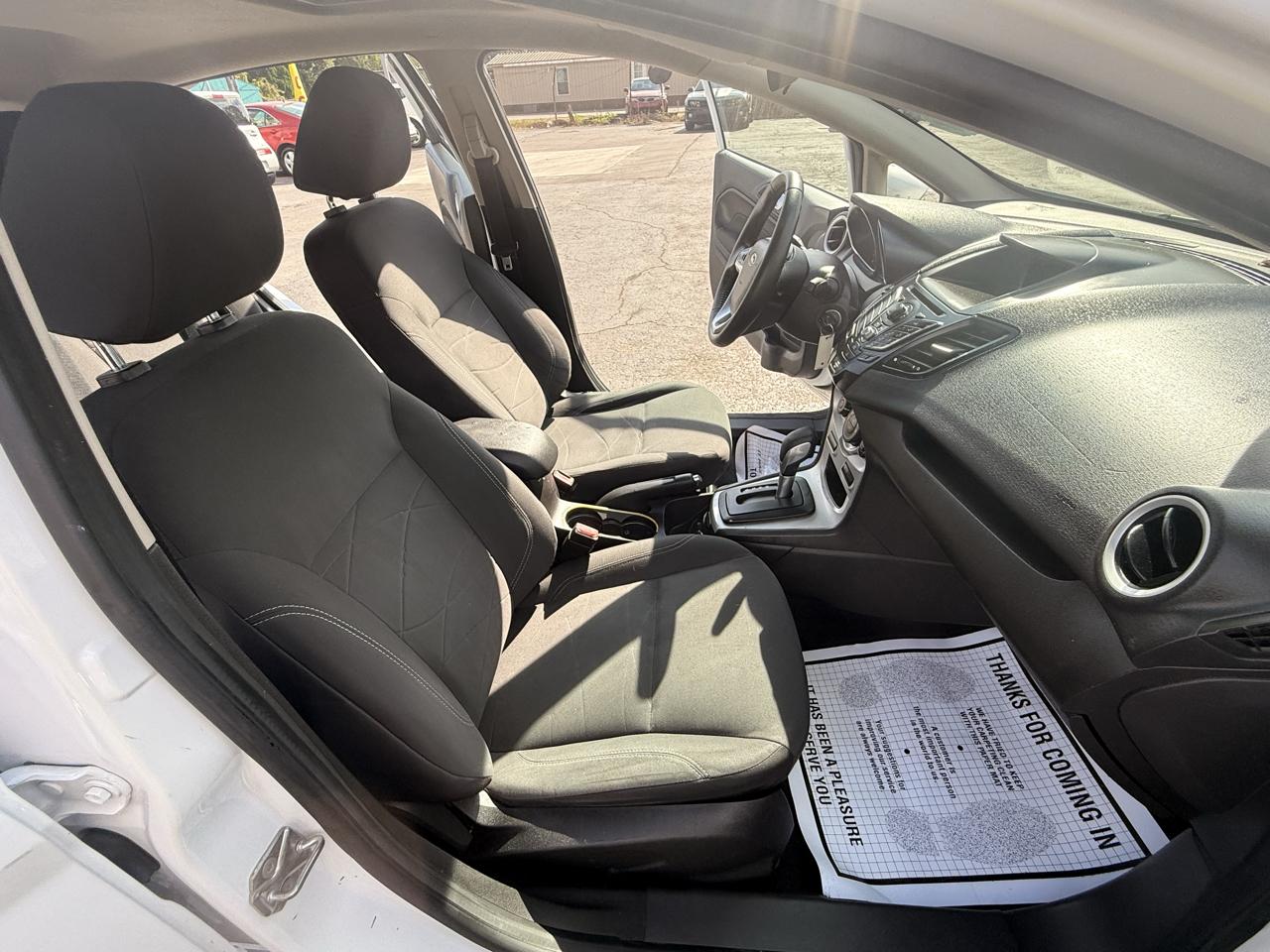 Ford Fiesta 5dr HB SE 2015