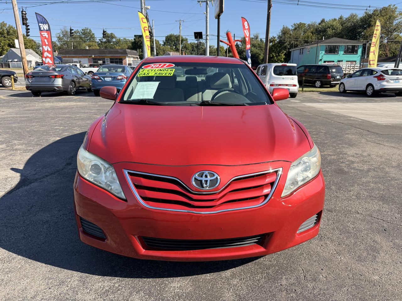Toyota Camry 4dr Sdn I4 Auto LE (Natl) 2011