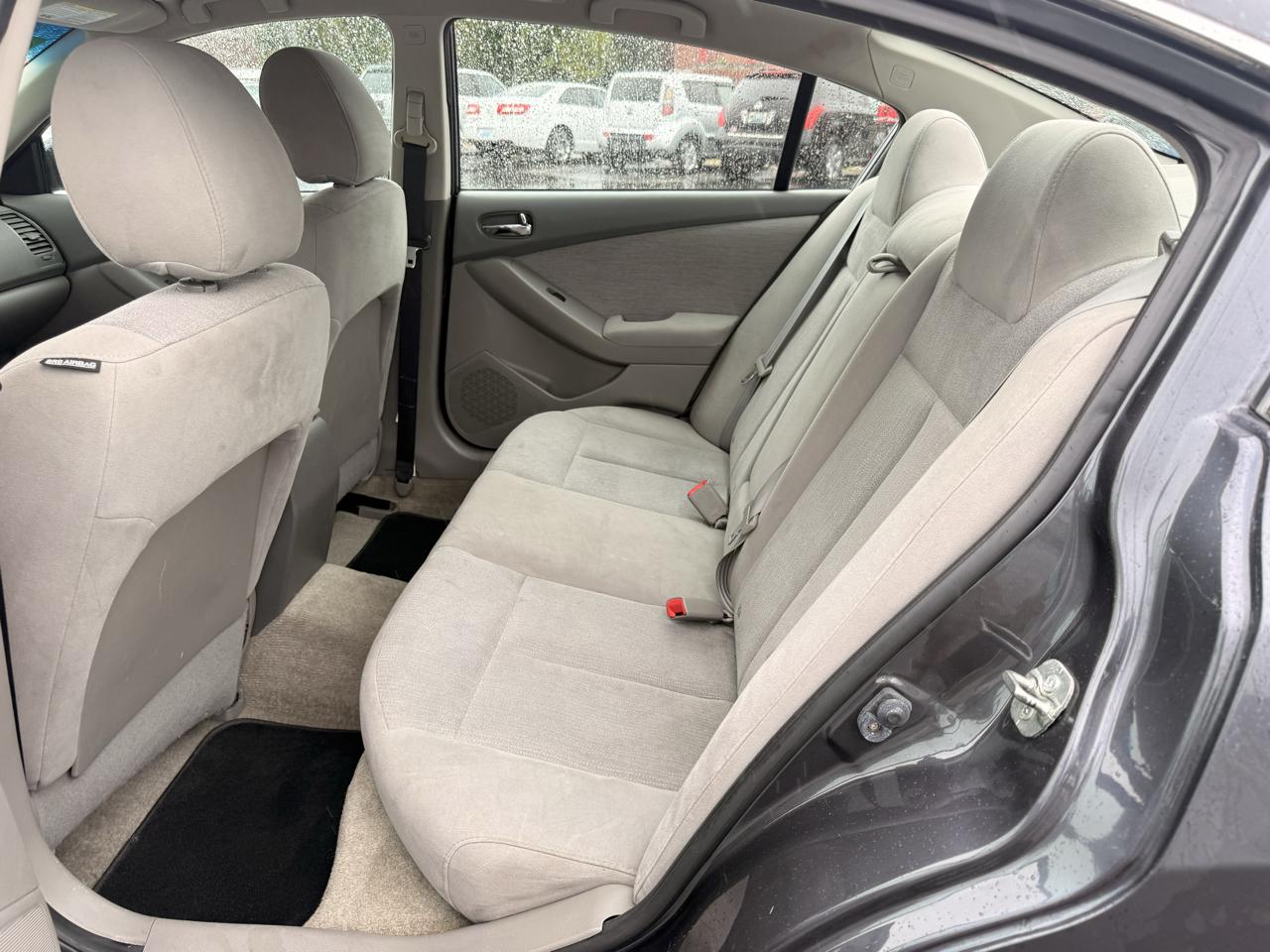 Nissan Altima 4dr Sdn I4 CVT 2.5 2012