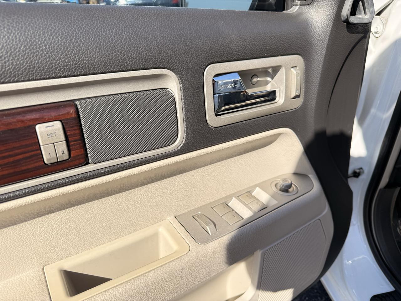Lincoln MKZ 4dr Sdn AWD 2007