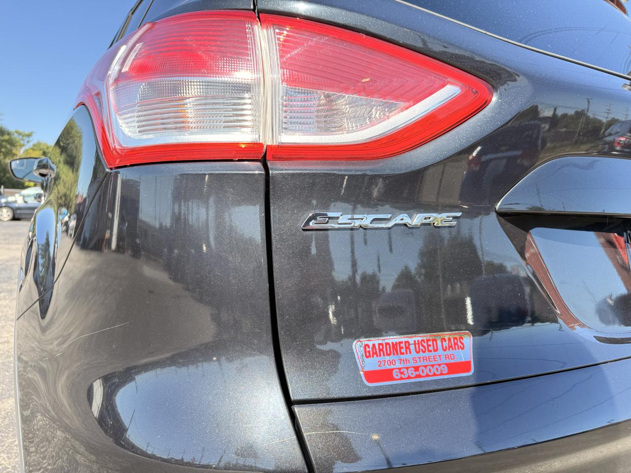 Ford Escape 4WD 4dr SE 2015