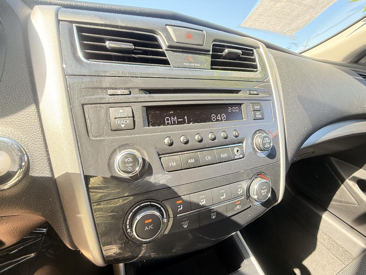 Nissan Altima 4dr Sdn I4 2.5 S 2015