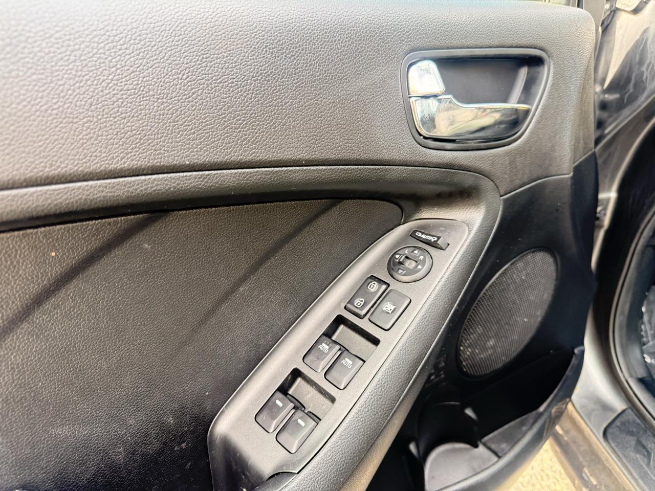 Kia Forte 4dr Sdn Auto EX 2016