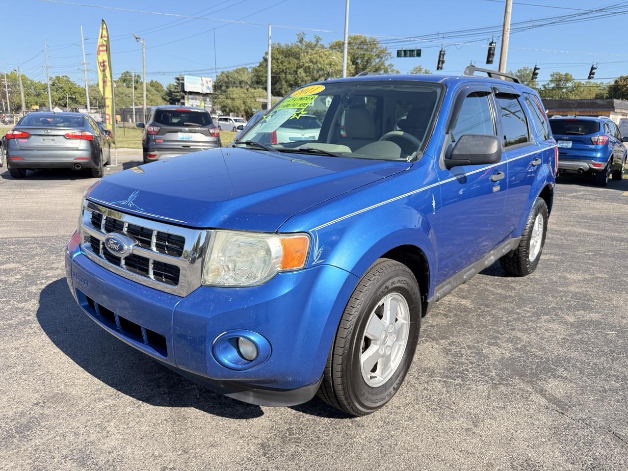 Ford Escape FWD 4dr XLT 2011