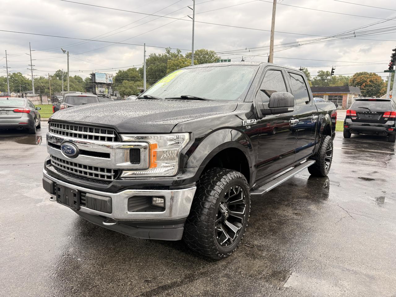 Ford F-150 SuperCrew 150" XLT 4WD 2018