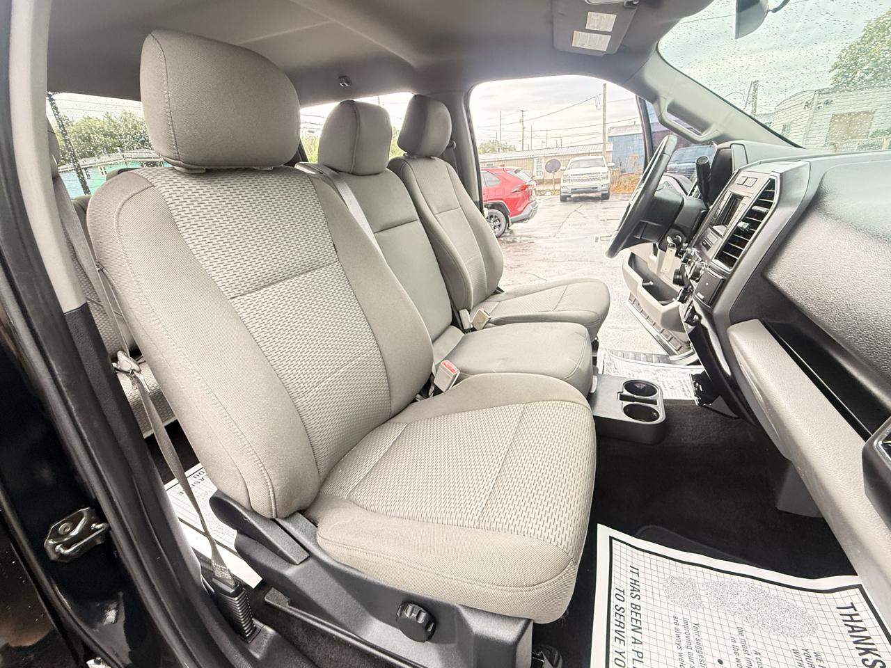 Ford F-150 SuperCrew 150" XLT 4WD 2018