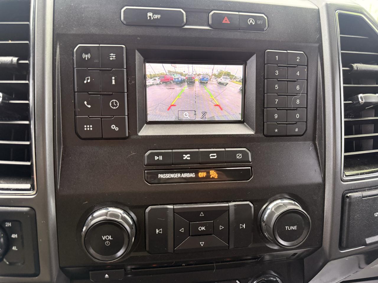 Ford F-150 SuperCrew 150" XLT 4WD 2018