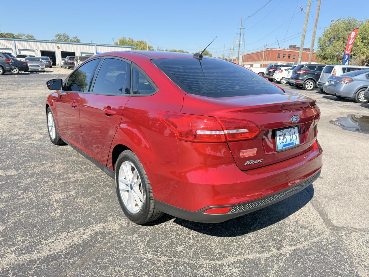 Ford Focus SE Sedan 2017