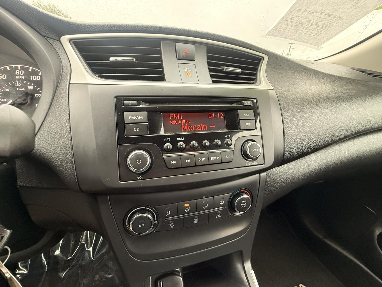 Nissan Sentra S CVT 2017