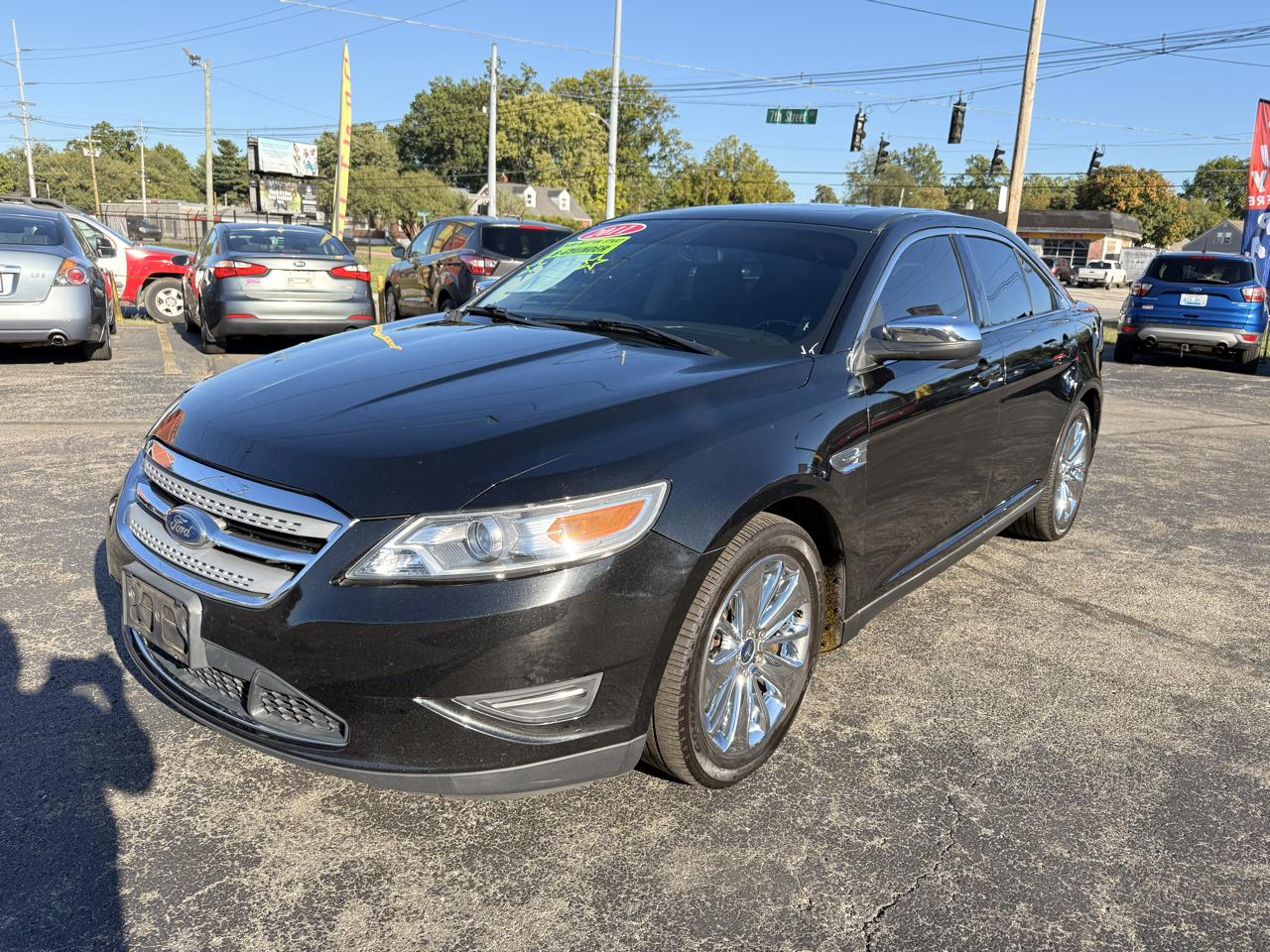 Ford Taurus 4dr Sdn Limited FWD 2011