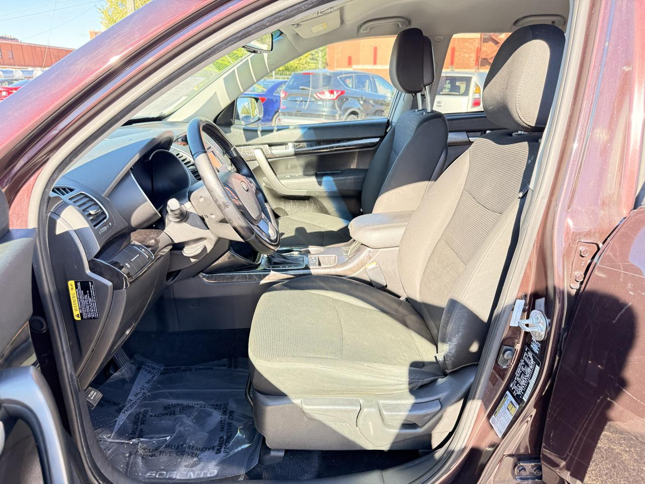 Kia Sorento 2WD 4dr I4 LX 2014