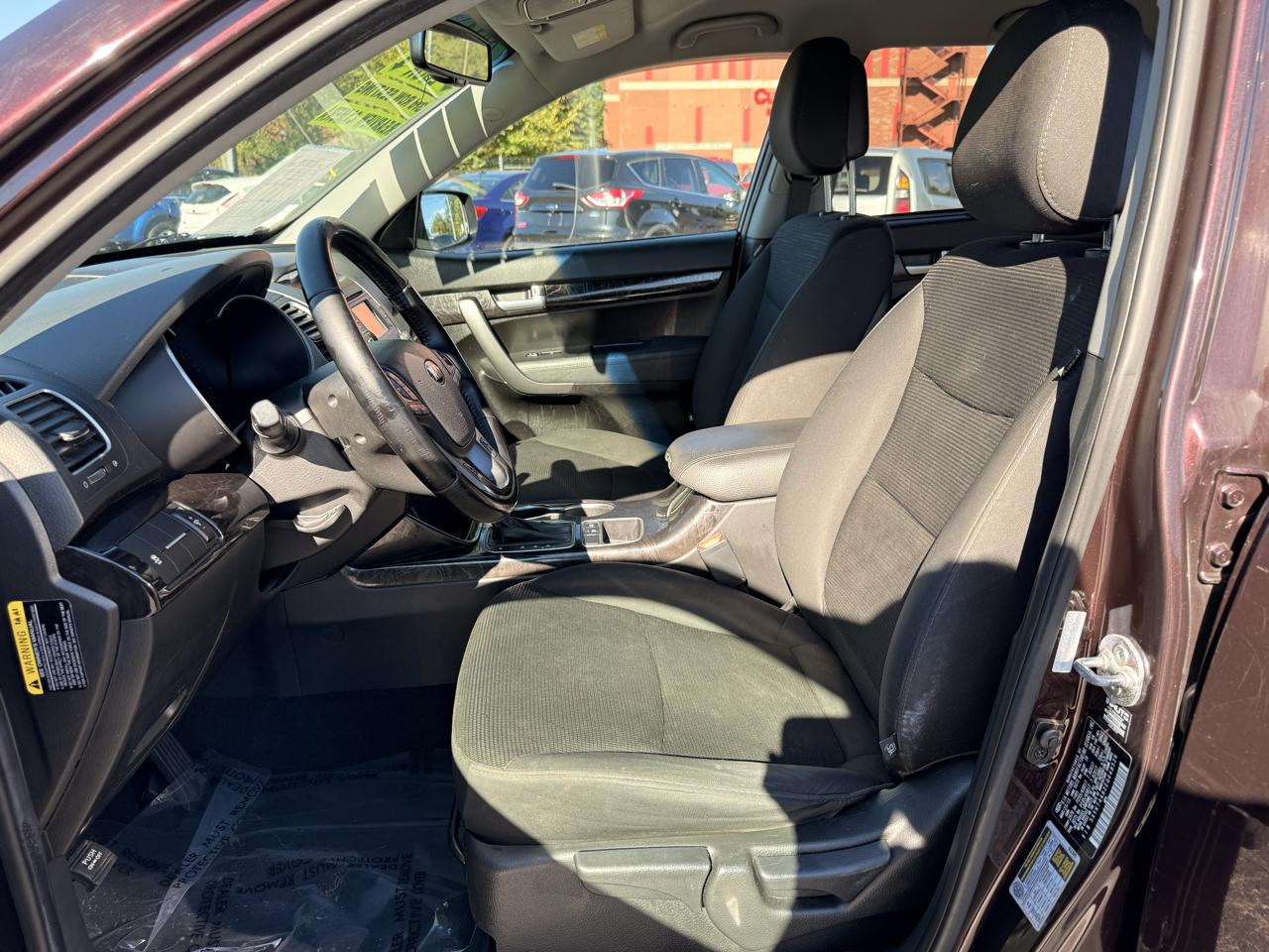 Kia Sorento 2WD 4dr I4 LX 2014