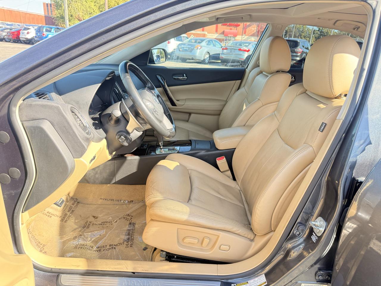 Nissan Maxima 4dr Sdn V6 CVT 3.5 SV w/Premium Pkg 2011