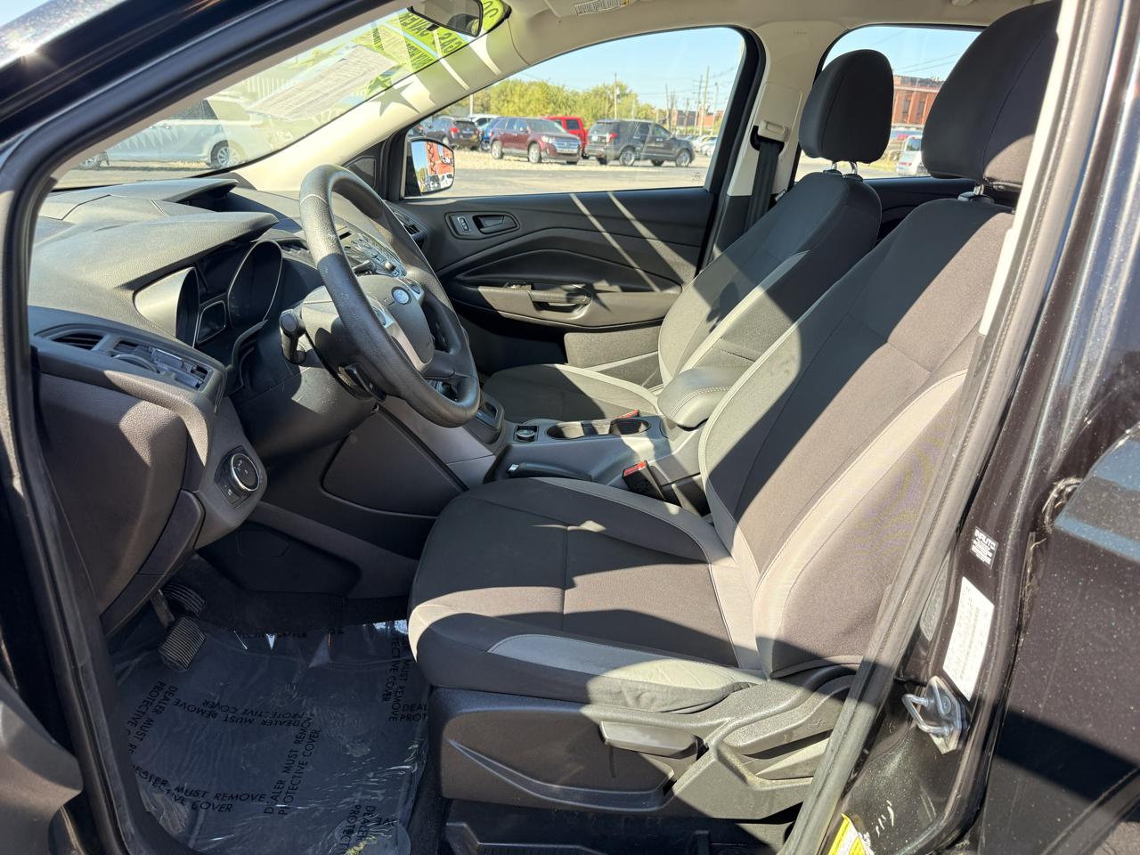 Ford Escape FWD 4dr S 2014