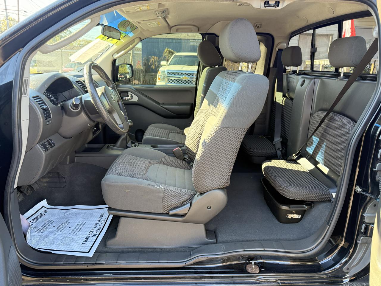Nissan Frontier 4WD King Cab Manual SE 2007