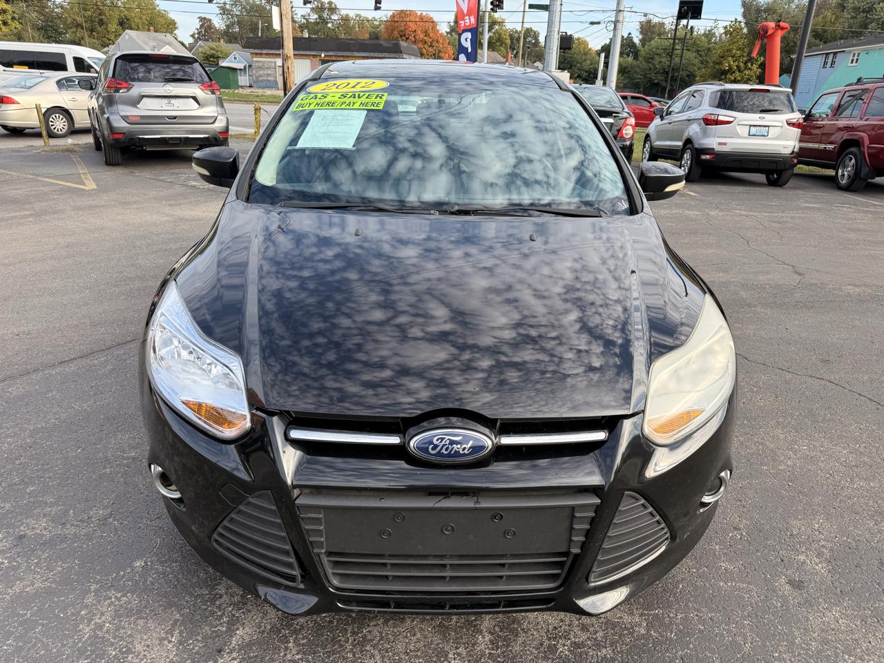 Ford Focus 4dr Sdn SE 2012